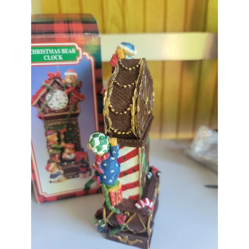 Vintage Wooden Christmas Bear Clock Decoration‎